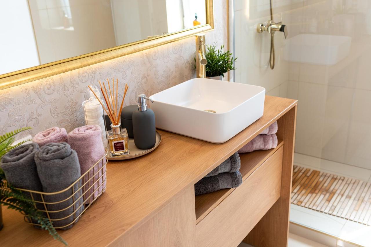 Thome Hoia Jacuzzi คลูจ-นาโปกา ภายนอก รูปภาพ